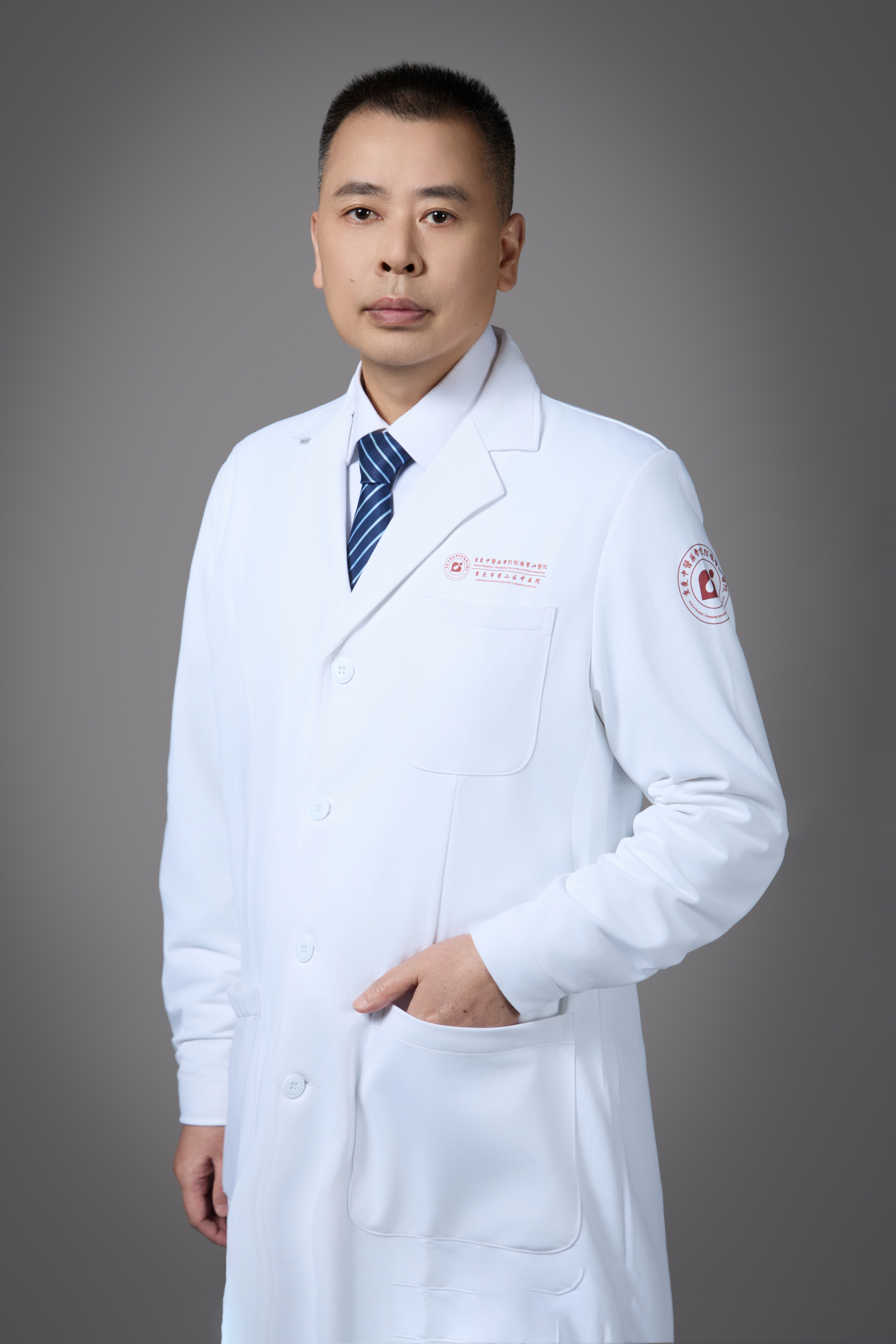 李刚